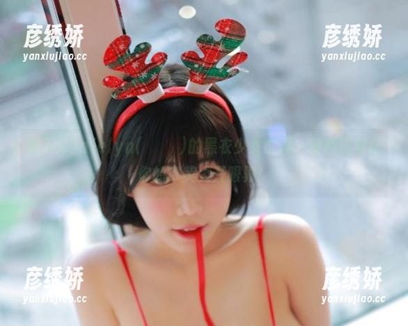 加入Addielyn(에디린)的黑衣少女世界，福利图集让你的审美大开眼界！