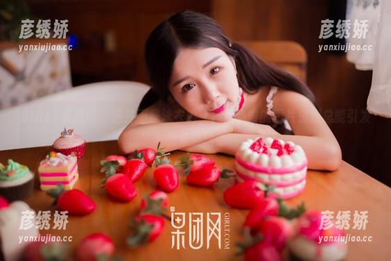 GIRLT果团网-周晓唯 GIRLT果团网 - 这并不是泳衣秀,但周晓唯的图片资源总能引发想象波澜!