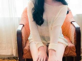 GIRLT果团网 – 龚玥菲的牛仔裤作品，走心又走图，感觉每天都在心里偷偷赞叹。