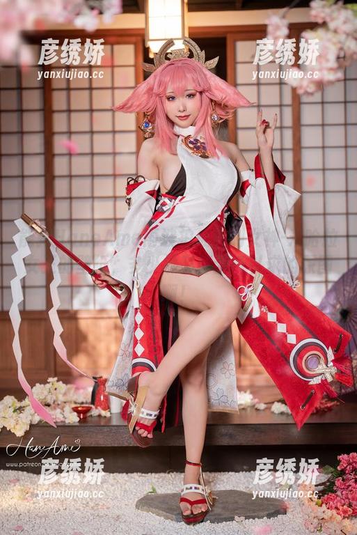 能把HaneAme雨波拍成胜利女神-米哈拉女王的壁纸，多少摄影师梦寐以求的原图啊！