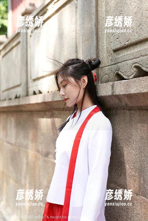 MiiTao蜜桃社-陌子Mandy MiiTao蜜桃社 - 看陌子Mandy的日常美图合集,保证让你每一张都想打包带走!