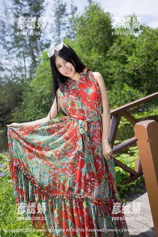 QingDouKe青豆客 - 尤美Yumi带你走进黑白幻想定制图集：看得见的美，摸不着的感觉。