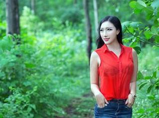TuiGirl推女郎 – 错把白色当成彩虹！最新梁棋棋写真，原图简直逆天！
