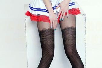 TuiGirl推女郎 – 走进赵惟依的校服世界：每一张图片都像是在讲故事