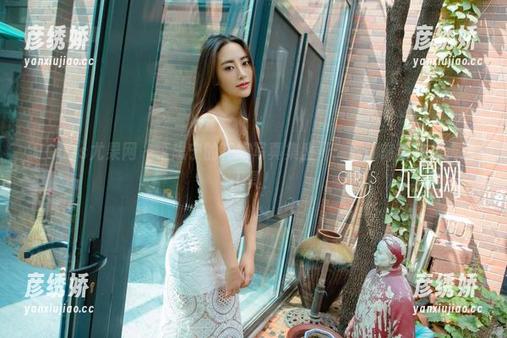 UGirls尤果网-李思宁 UGirls尤果网 - 李思宁的花嫁写真集盛开:下载前请自备降温工具!