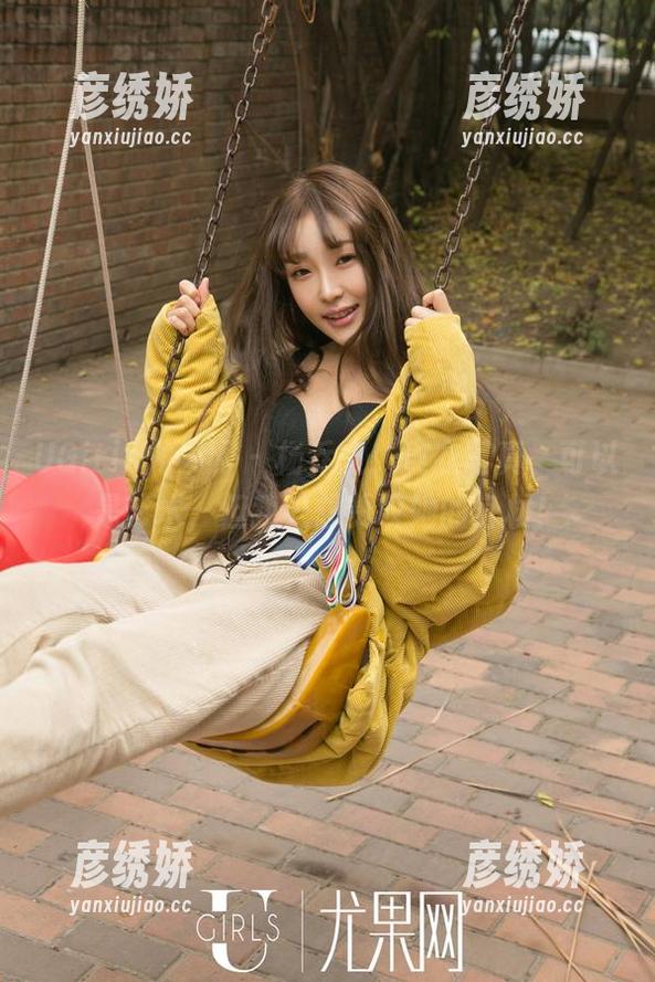 UGirls尤果网 - 杨乔之：皮衣写真，可以是艺术，但我只想赞叹她的身材！