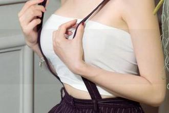 UGirls尤果网 – 下载前请做好准备：陈幼伊的写真里有裤里丝的诱惑哦！