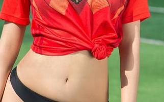 UGirls尤果网 – 颜爱泽的双马尾图册：这是头发还是风情？你决定！