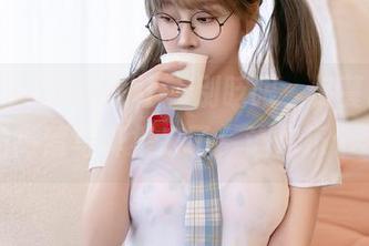 XINGYAN星颜社 – 别眨眼，佟蔓baby学姐的高清写真集来了，让你乐个不停！