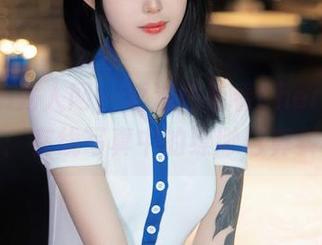 Xiuren秀人网 – 透过短裤看Cheryl青树：在线写真中的缥缈与真实