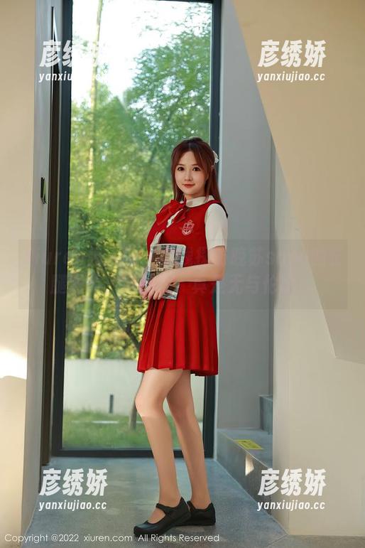 Xiuren秀人网-晚苏susu Xiuren秀人网 - 在线探访晚苏susu的长腿图集:她的腿,真是无与伦比!