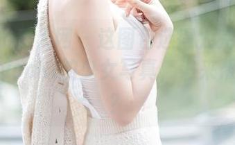 Xiuren秀人网 – 这图包选得太完美了！林文文yooki的少女写真，谁来帮我解读？
