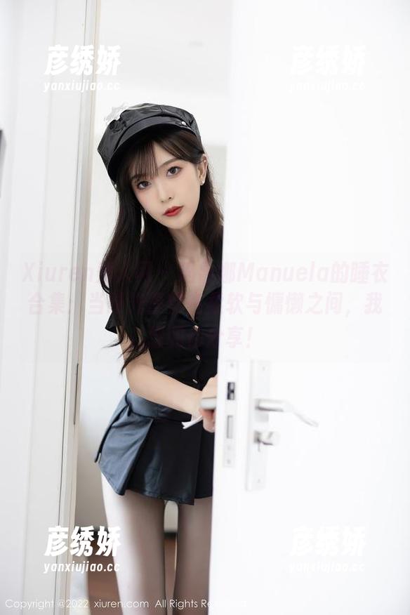 Xiuren秀人网 - 玛鲁娜Manuela的睡衣合集：当时光停留在柔软与慵懒之间，我想和你分享！