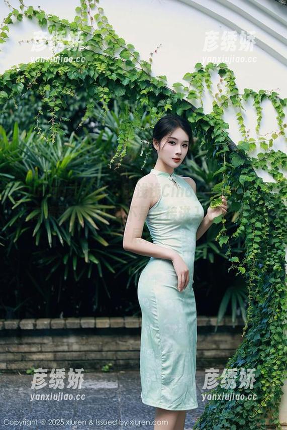 Xiuren秀人网-颜浅浅Cindy Xiuren秀人网 - 颜浅浅Cindy的美脚图集:高清到你怀疑是不是直接进入了腿部艺术展!