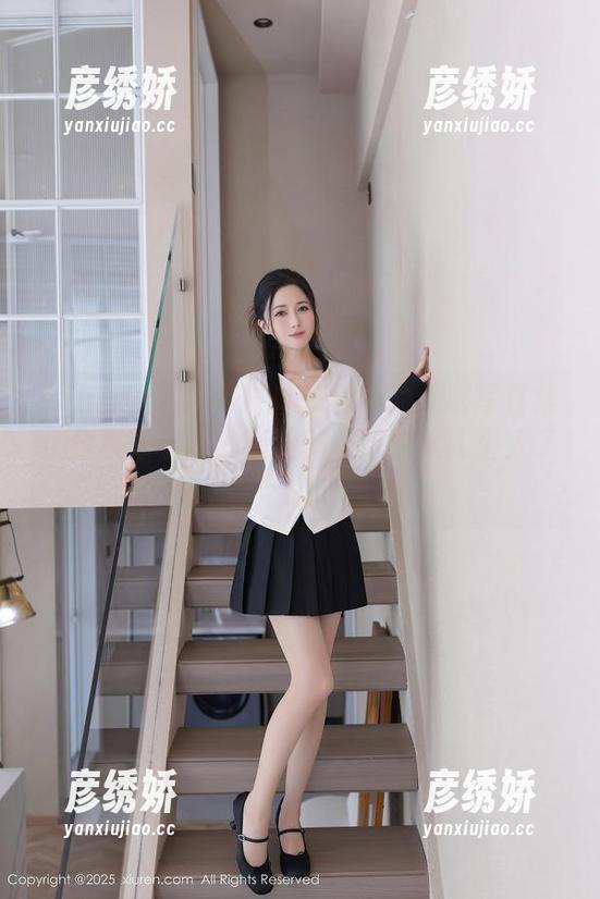 Xiuren秀人网-麻布学妹 Xiuren秀人网 - 麻布学妹的礼服写真集!分享一下她的新造型,这也太吸引人了吧
