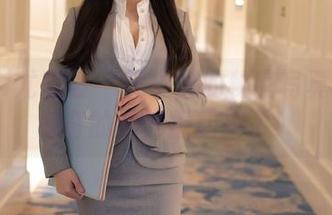 YouMi尤蜜荟 – 熊小诺的秘密写真：把我好奇的心都撩起来了！