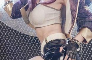 爱上Yuna(윤아)比基尼美图的同时，资源真是个宝藏