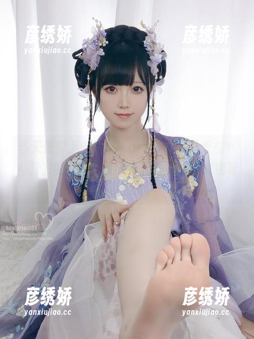 当天使穿上流行风：asagiriai(爱ちゃん)的绝美套图+资源，真的是人间尤物呀！