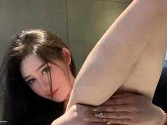 微密圈 – 不爱笑的赛琳的御姐风格，图集下载走一波，保证让你眼前一亮！