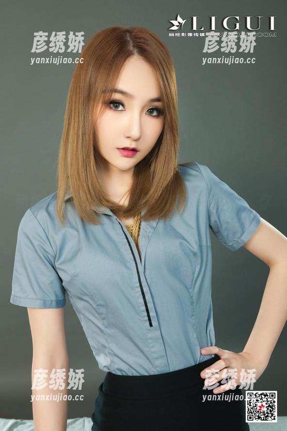 丽柜-小七 丽柜 - 小七的JK图集:美图如此动人,你敢随便翻开吗?