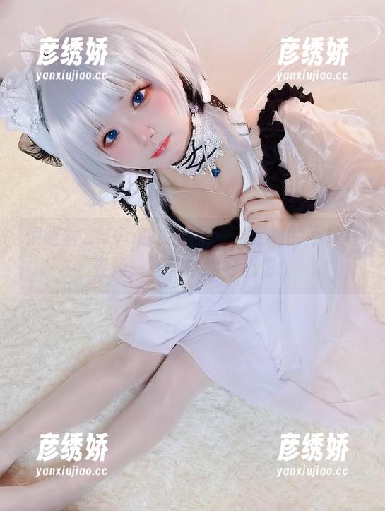 伊喵君_Nya的瑜伽写真，定制的不只有姿势，还有你的好心情！