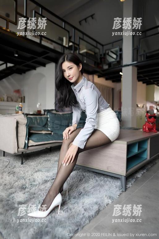 嗲囡囡-陈雅漫VICKY 嗲囡囡 - 看看陈雅漫VICKY的丝袜写真,图包里不只有风景!