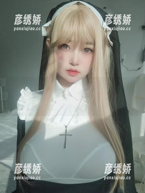 女主K 整个世界都变成白色,女主K的福利图片太赞了,宛若置身于梦境,快来一起沉浸吧!