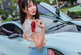 校园涂鸦王妍子坚不可摧：把图库的每个角落都变成了作品！