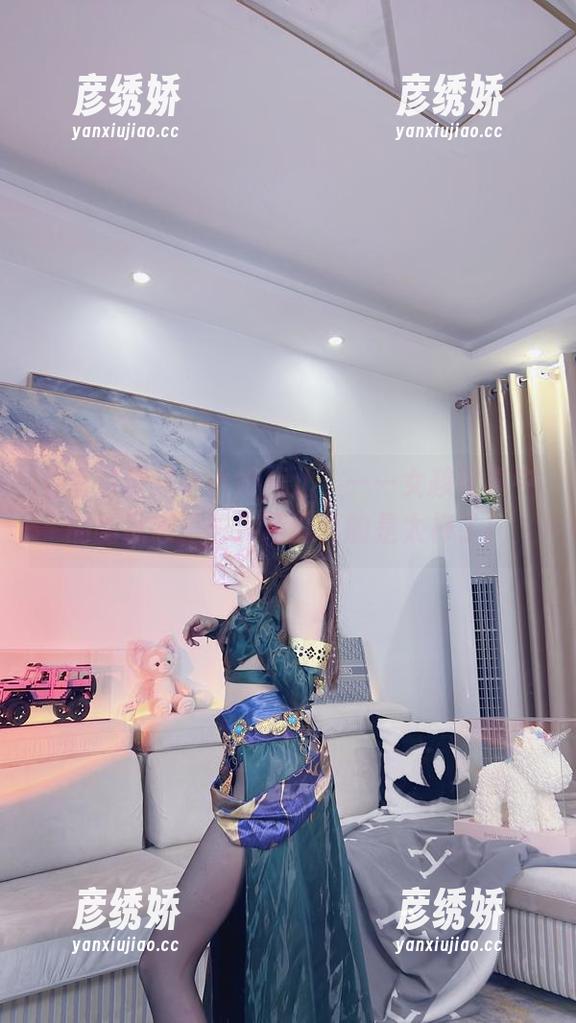 小小奶瓶儿 看看这位“小小奶瓶儿”——女孩写真中的幽默感,图库精选真的是太棒了!