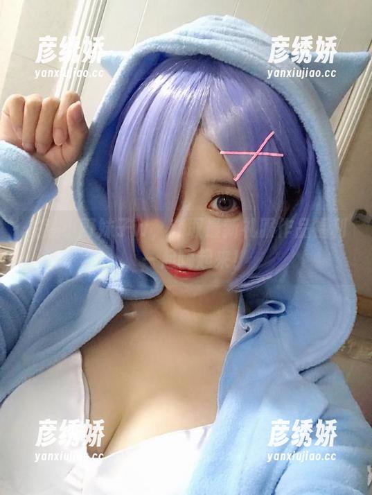 关注小野妹子w，获取最新礼服作品福利，一起嗨起来！