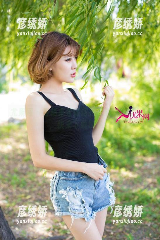 尤果网 - 看杨果果如何把花嫁演绎成美图，快来下载瞧瞧！