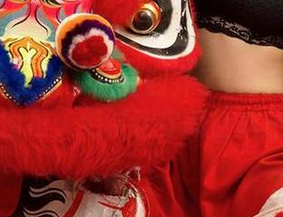 尤果网爱尤物 – 福利到齐了！艾小青的清纯图包，绝对让你颜值飙升！