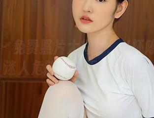 尤蜜荟 – 免费照片大揭秘：H杯陈若初的迷人危险让人无法抗拒！