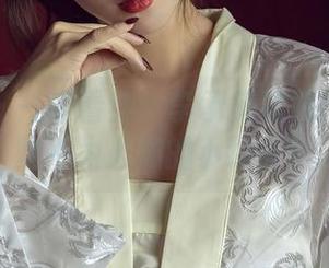 尤蜜荟 – 一眼看穿：李承美花嫁原图里那些不为人知的小细节！