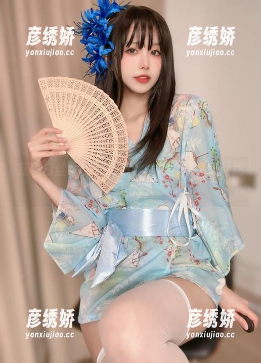 布丁大法 连体白丝大公开:布丁大法原图,别问我是谁!