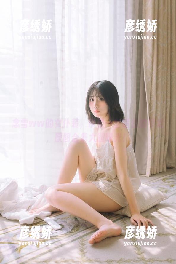 念雪ww的女仆装，带着一丝错位的可爱，原图合集大胆曝光！