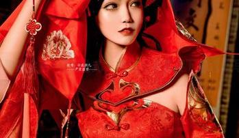 戚顾儿+貂蝉金色=完美公式，跳过思考直接下载这本写真集！