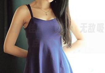 推女神 – 施忆佳丝袜美图：无敌吸引力，点击下载！