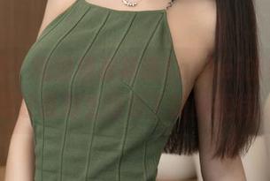 推女神 – 细细观看沛沛Eankei的美足，竟让我对生活有了新的期待。
