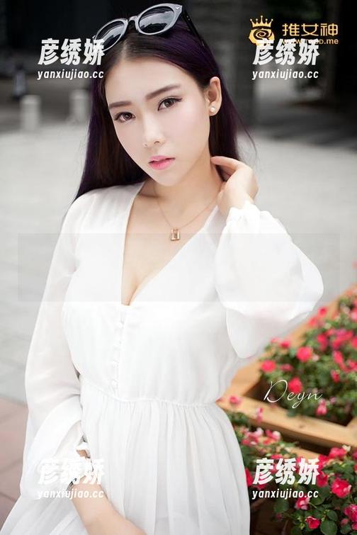 推女神-谭晓彤 推女神 - 精选谭晓彤双人套图,俨然好友间的打情骂俏