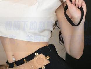 星颜社 – 和服下的赵馨悦，私拍中的娇羞与迷离，美图让人欲罢不能。
