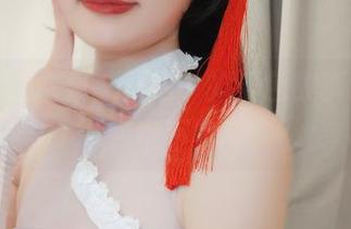 跟随木之本果，私拍中的粉色故事让人忍俊不禁