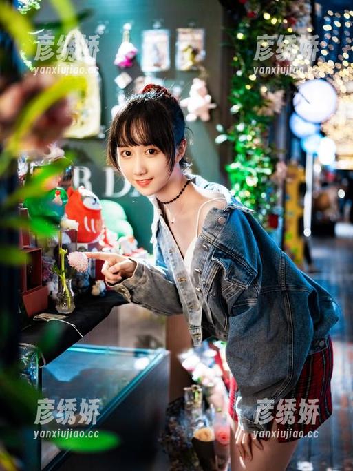 木绵绵OwO 木绵绵OwO的白色睡裙写真图包:你绝对不会想赖床!