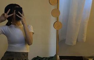 微密圈 – 桃脱了为我们打开的教室，写真里的轻松与缥缈。