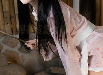 桜井宁宁，网袜资源大放送，堪称图文并茂的极致享受！