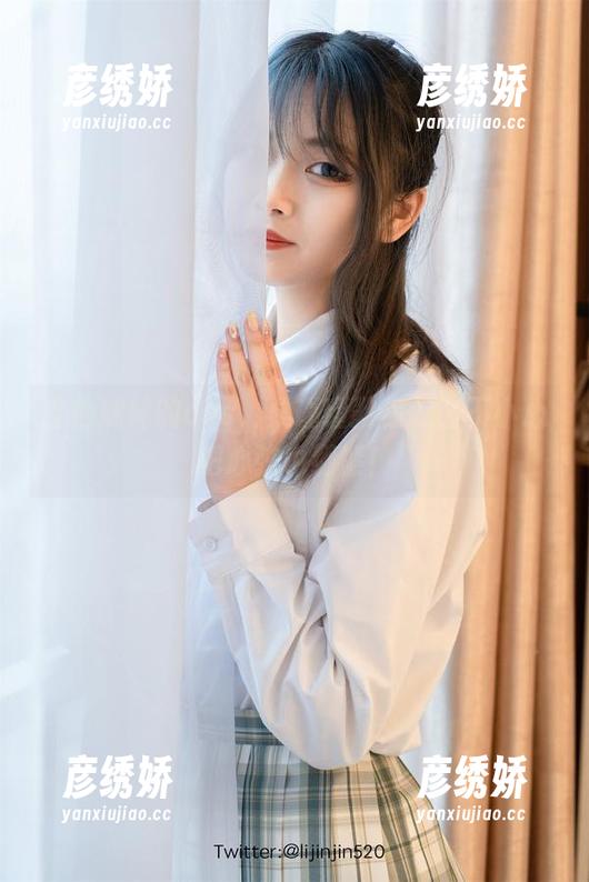 吉他妹妹的cos，梨瑾瑾教你怎么不小心把心弦也绷紧！