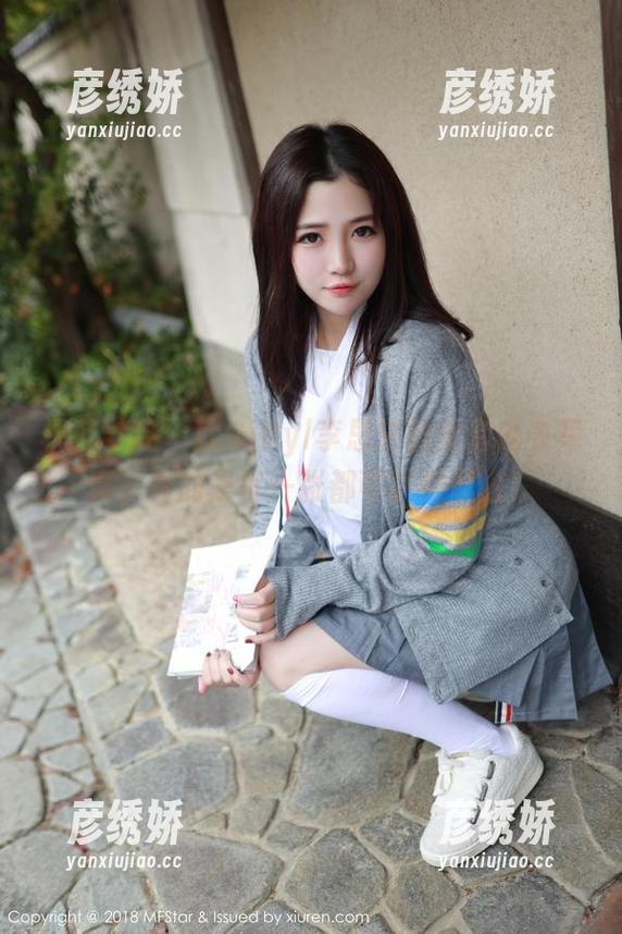 模范学院-SiByl李思宁 模范学院 - 就SiByl李思宁的全套内衣写真,真的是每一张都可以做壁纸!