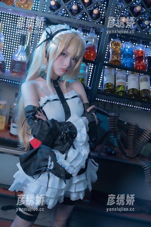穿上制服，清水由乃的私房写真竟如此撩人