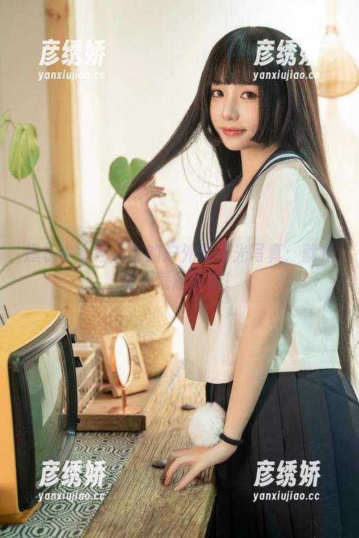 爆机少女喵小吉的户外无圣光写真：就是那么荒唐可爱！