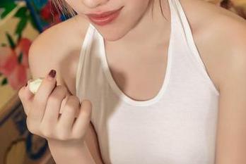 爱丝 – 新鲜出炉！若兮兔女郎图包更新，让你心跳加速的画面来了！